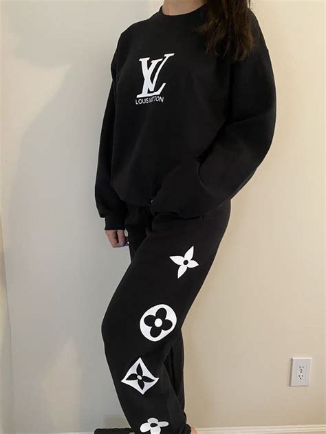 louis vuitton sweater 8000|louis vuitton sweatsuit women.